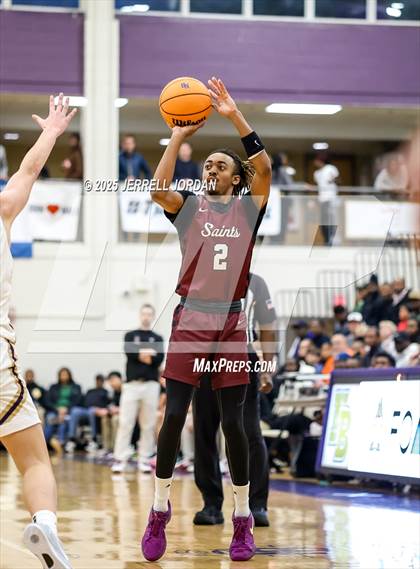 Thumbnail 1 in St. Anne's-Belfield vs Broughton (John Wall Holiday Invitational) photogallery.