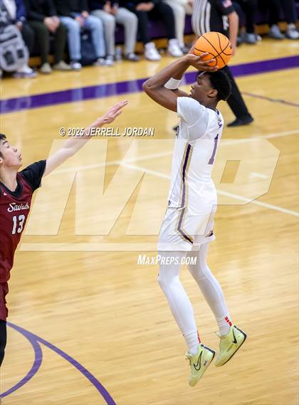 Thumbnail 3 in St. Anne's-Belfield vs Broughton (John Wall Holiday Invitational) photogallery.