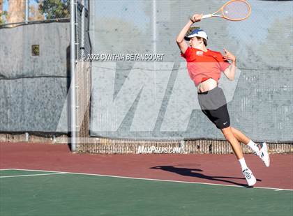 Thumbnail 2 in 5A CHSAA Individual Championships Day 2 photogallery.
