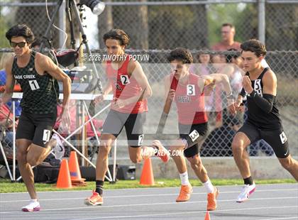 Thumbnail 2 in Trabuco Hills Invitational photogallery.