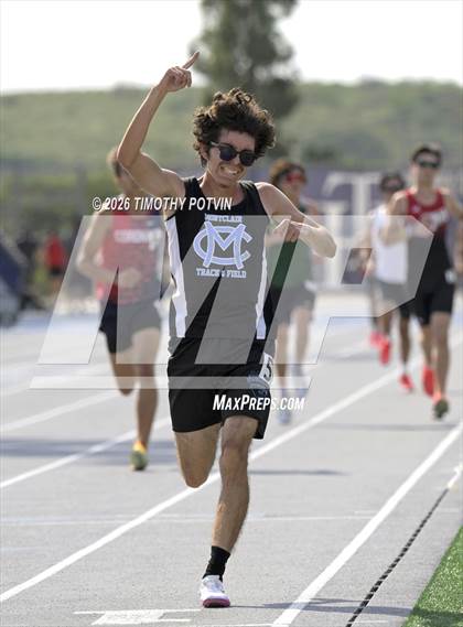 Thumbnail 2 in Trabuco Hills Invitational photogallery.