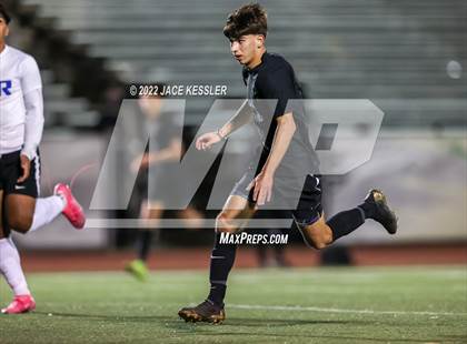 Thumbnail 1 in El Camino Real @ Granada Hills Charter photogallery.