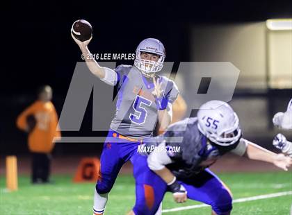Thumbnail 1 in Graham-Kapowsin @ Bellarmine Prep photogallery.