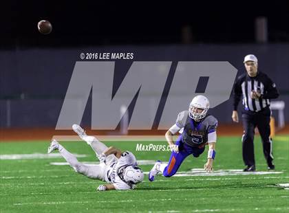 Thumbnail 1 in Graham-Kapowsin @ Bellarmine Prep photogallery.