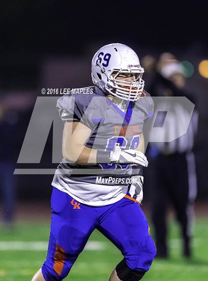 Thumbnail 3 in Graham-Kapowsin @ Bellarmine Prep photogallery.