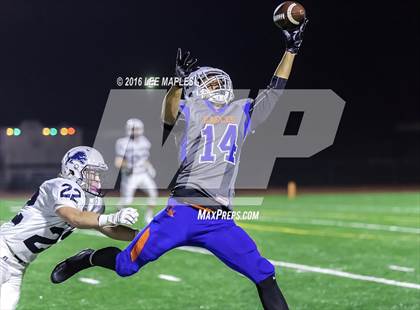 Thumbnail 3 in Graham-Kapowsin @ Bellarmine Prep photogallery.