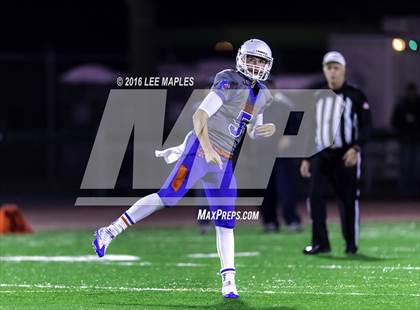 Thumbnail 3 in Graham-Kapowsin @ Bellarmine Prep photogallery.