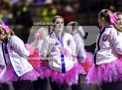 Thumbnail 1 in Graham-Kapowsin @ Bellarmine Prep photogallery.