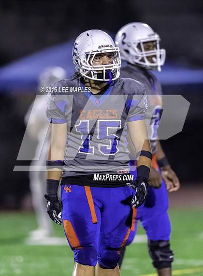 Thumbnail 1 in Graham-Kapowsin @ Bellarmine Prep photogallery.
