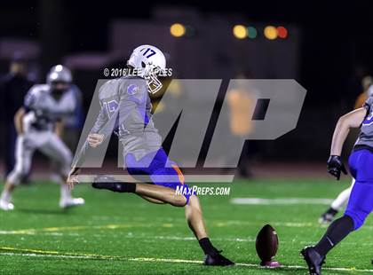 Thumbnail 2 in Graham-Kapowsin @ Bellarmine Prep photogallery.