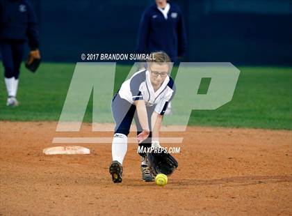Thumbnail 1 in Calera @ Jemison photogallery.