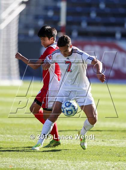 Thumbnail 3 in Kent Denver vs. Fountain Valley (CHSAA 3A Final) photogallery.