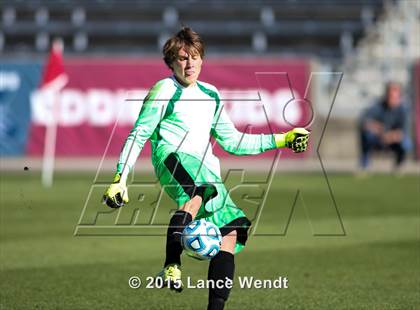 Thumbnail 1 in Kent Denver vs. Fountain Valley (CHSAA 3A Final) photogallery.