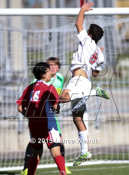 Thumbnail 3 in Kent Denver vs. Fountain Valley (CHSAA 3A Final) photogallery.