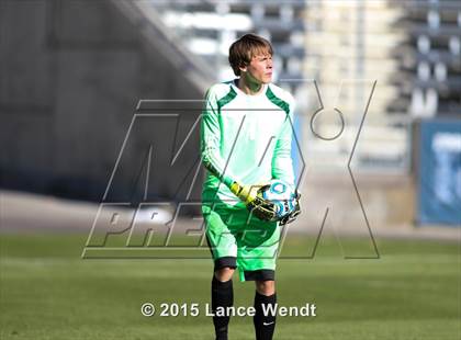 Thumbnail 3 in Kent Denver vs. Fountain Valley (CHSAA 3A Final) photogallery.