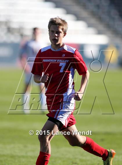 Thumbnail 2 in Kent Denver vs. Fountain Valley (CHSAA 3A Final) photogallery.