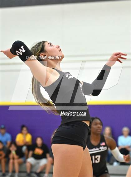 Thumbnail 3 in Mountain View vs. Lakewood (Durango Fall Classic)  photogallery.