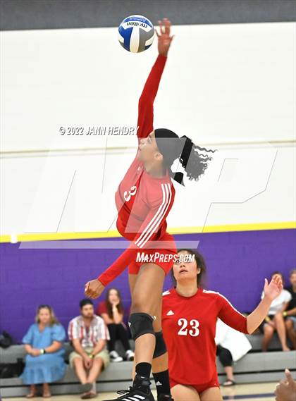 Thumbnail 2 in Mountain View vs. Lakewood (Durango Fall Classic)  photogallery.