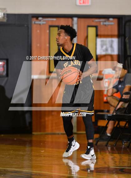 Thumbnail 1 in Plano East vs Dawson (McDonald's Texas Invitational) photogallery.