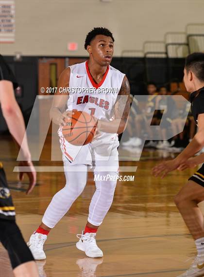 Thumbnail 1 in Plano East vs Dawson (McDonald's Texas Invitational) photogallery.