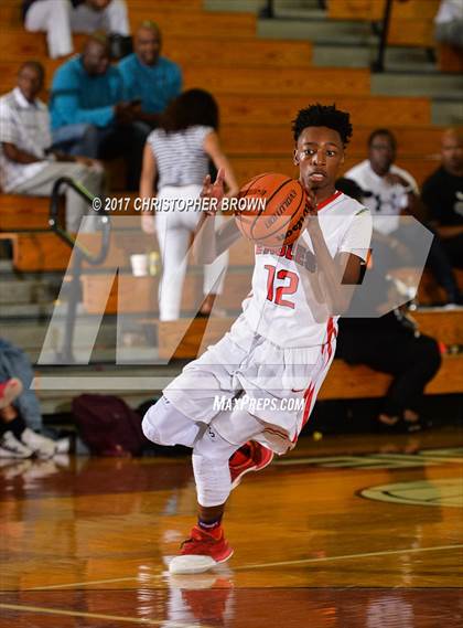 Thumbnail 3 in Plano East vs Dawson (McDonald's Texas Invitational) photogallery.