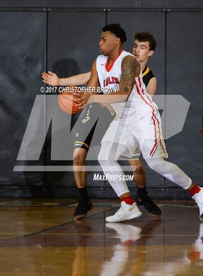 Thumbnail 1 in Plano East vs Dawson (McDonald's Texas Invitational) photogallery.