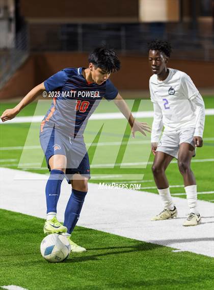 Thumbnail 3 in Seven Lakes vs. Fulshear (UIL 6A Soccer Bi-District Playoff) photogallery.