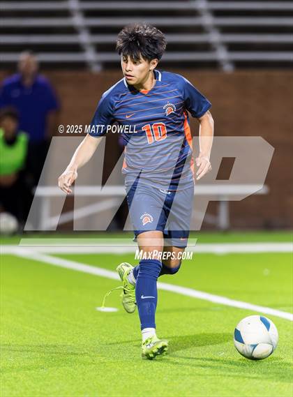 Thumbnail 1 in Seven Lakes vs. Fulshear (UIL 6A Soccer Bi-District Playoff) photogallery.