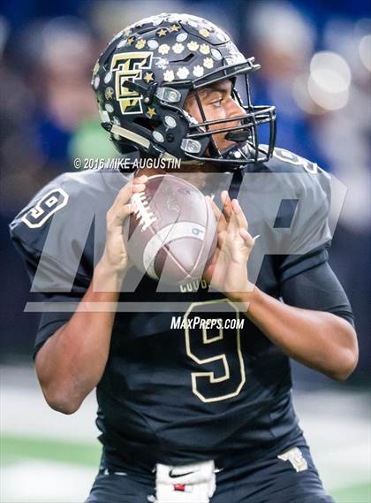 Thumbnail 2 in The Colony vs. Frisco (UIL 5A D2 Bi-District Playoff) photogallery.