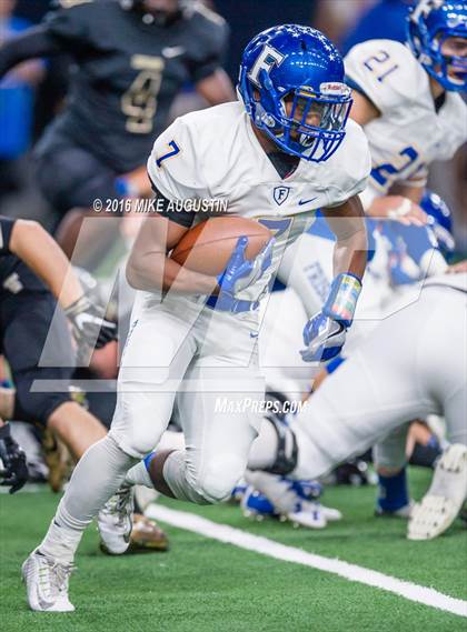 Thumbnail 2 in The Colony vs. Frisco (UIL 5A D2 Bi-District Playoff) photogallery.
