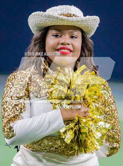 Thumbnail 1 in The Colony vs. Frisco (UIL 5A D2 Bi-District Playoff) photogallery.