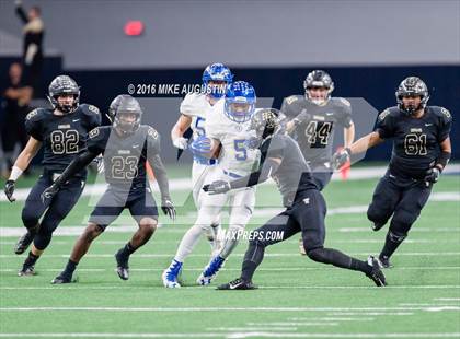 Thumbnail 3 in The Colony vs. Frisco (UIL 5A D2 Bi-District Playoff) photogallery.