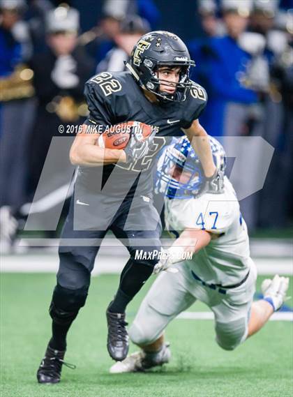 Thumbnail 3 in The Colony vs. Frisco (UIL 5A D2 Bi-District Playoff) photogallery.