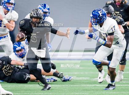 Thumbnail 3 in The Colony vs. Frisco (UIL 5A D2 Bi-District Playoff) photogallery.