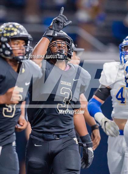 Thumbnail 2 in The Colony vs. Frisco (UIL 5A D2 Bi-District Playoff) photogallery.