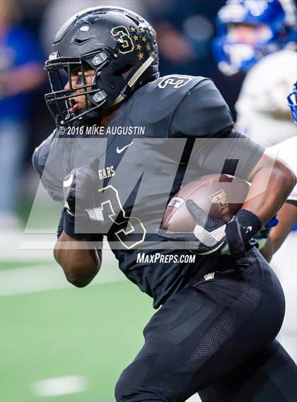Thumbnail 1 in The Colony vs. Frisco (UIL 5A D2 Bi-District Playoff) photogallery.