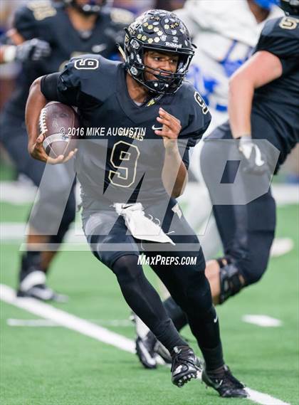 Thumbnail 1 in The Colony vs. Frisco (UIL 5A D2 Bi-District Playoff) photogallery.