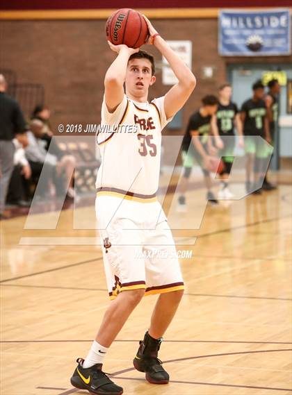 Thumbnail 1 in Skyline @ Mountain Pointe photogallery.