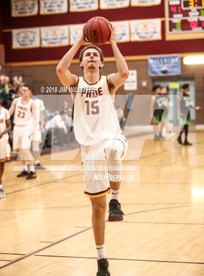 Thumbnail 2 in Skyline @ Mountain Pointe photogallery.
