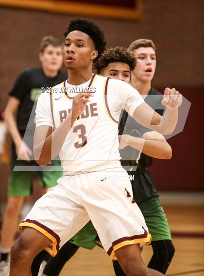 Thumbnail 1 in Skyline @ Mountain Pointe photogallery.