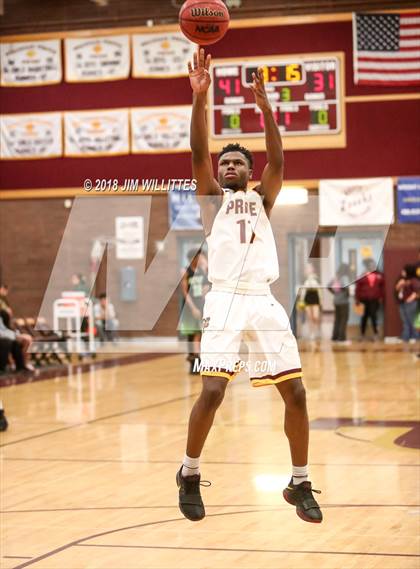 Thumbnail 1 in Skyline @ Mountain Pointe photogallery.