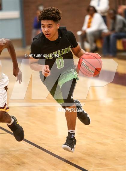 Thumbnail 1 in Skyline @ Mountain Pointe photogallery.