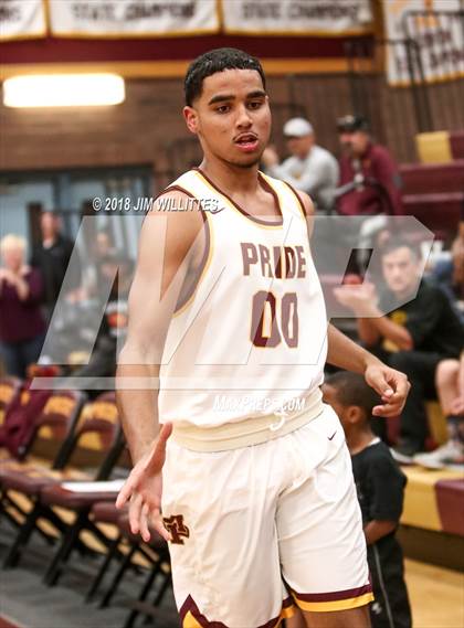 Thumbnail 1 in Skyline @ Mountain Pointe photogallery.