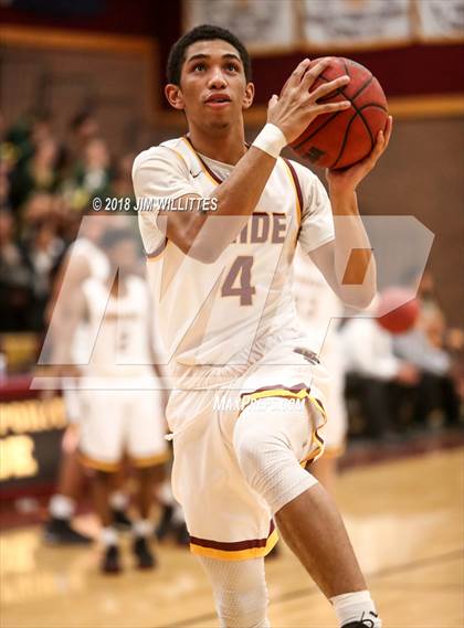 Thumbnail 2 in Skyline @ Mountain Pointe photogallery.
