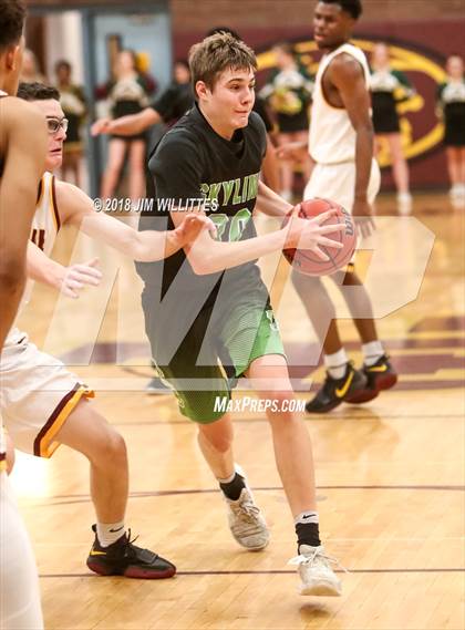 Thumbnail 2 in Skyline @ Mountain Pointe photogallery.