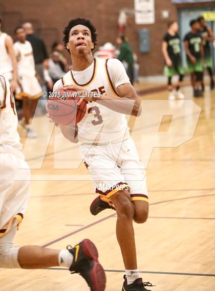 Thumbnail 2 in Skyline @ Mountain Pointe photogallery.