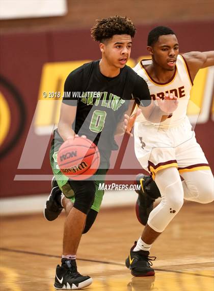 Thumbnail 1 in Skyline @ Mountain Pointe photogallery.