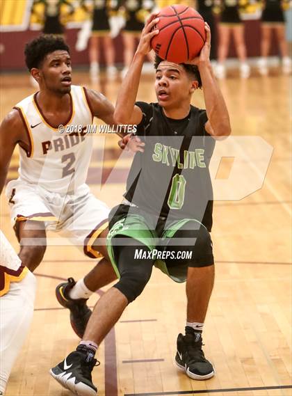 Thumbnail 3 in Skyline @ Mountain Pointe photogallery.