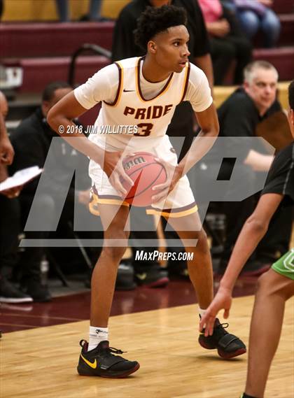 Thumbnail 2 in Skyline @ Mountain Pointe photogallery.