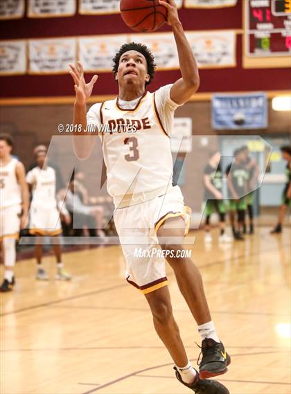 Thumbnail 3 in Skyline @ Mountain Pointe photogallery.